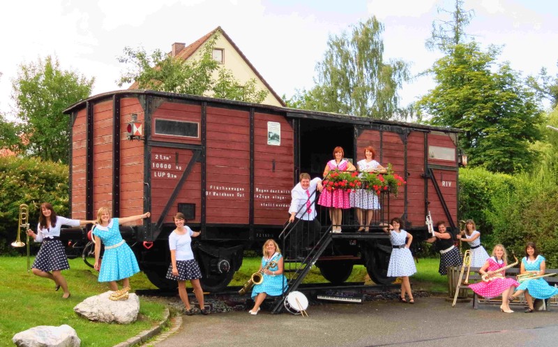 Waggon 1 2012.jpg